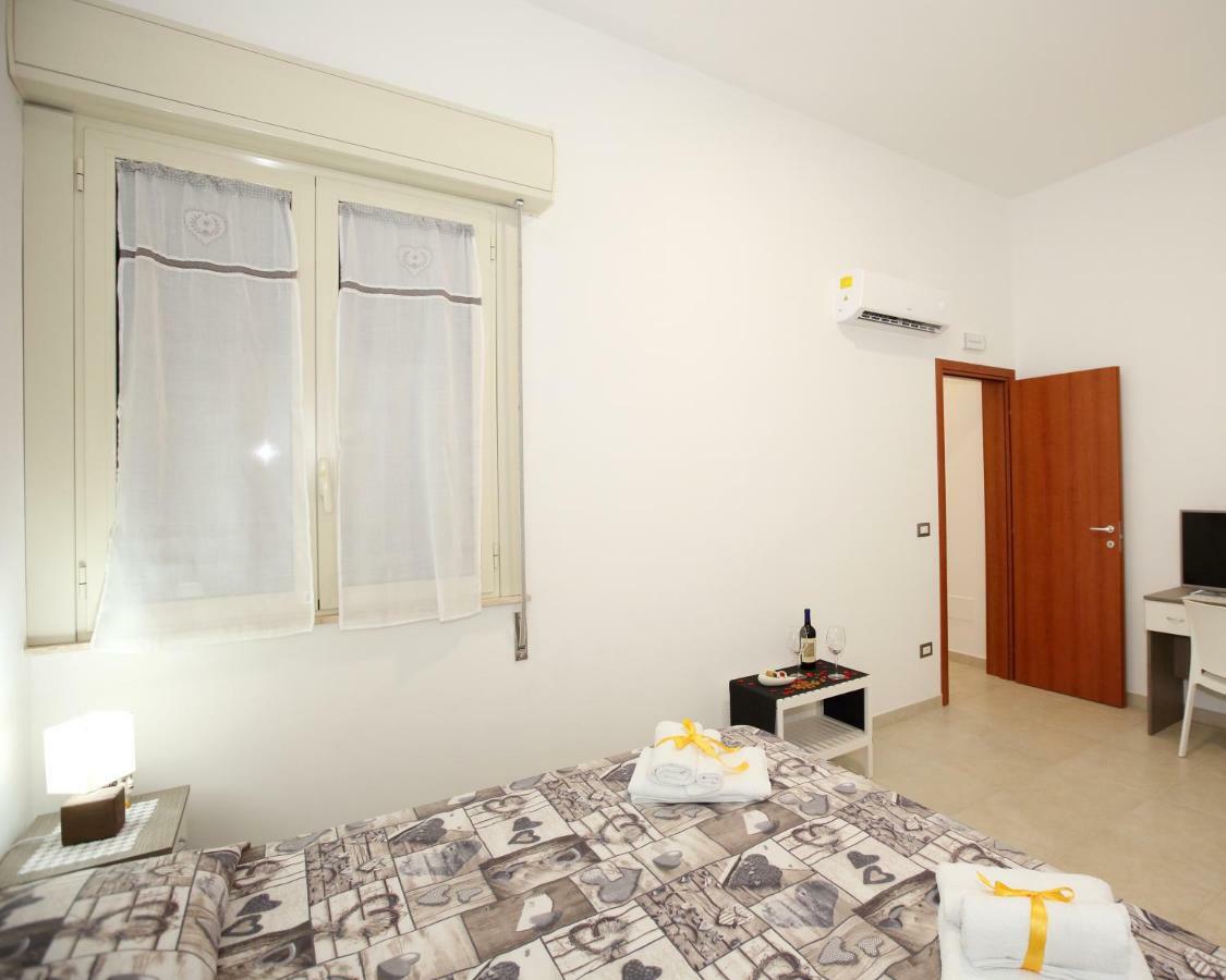 La Casa Di Cristina Apartment อาโวลา ภายนอก รูปภาพ
