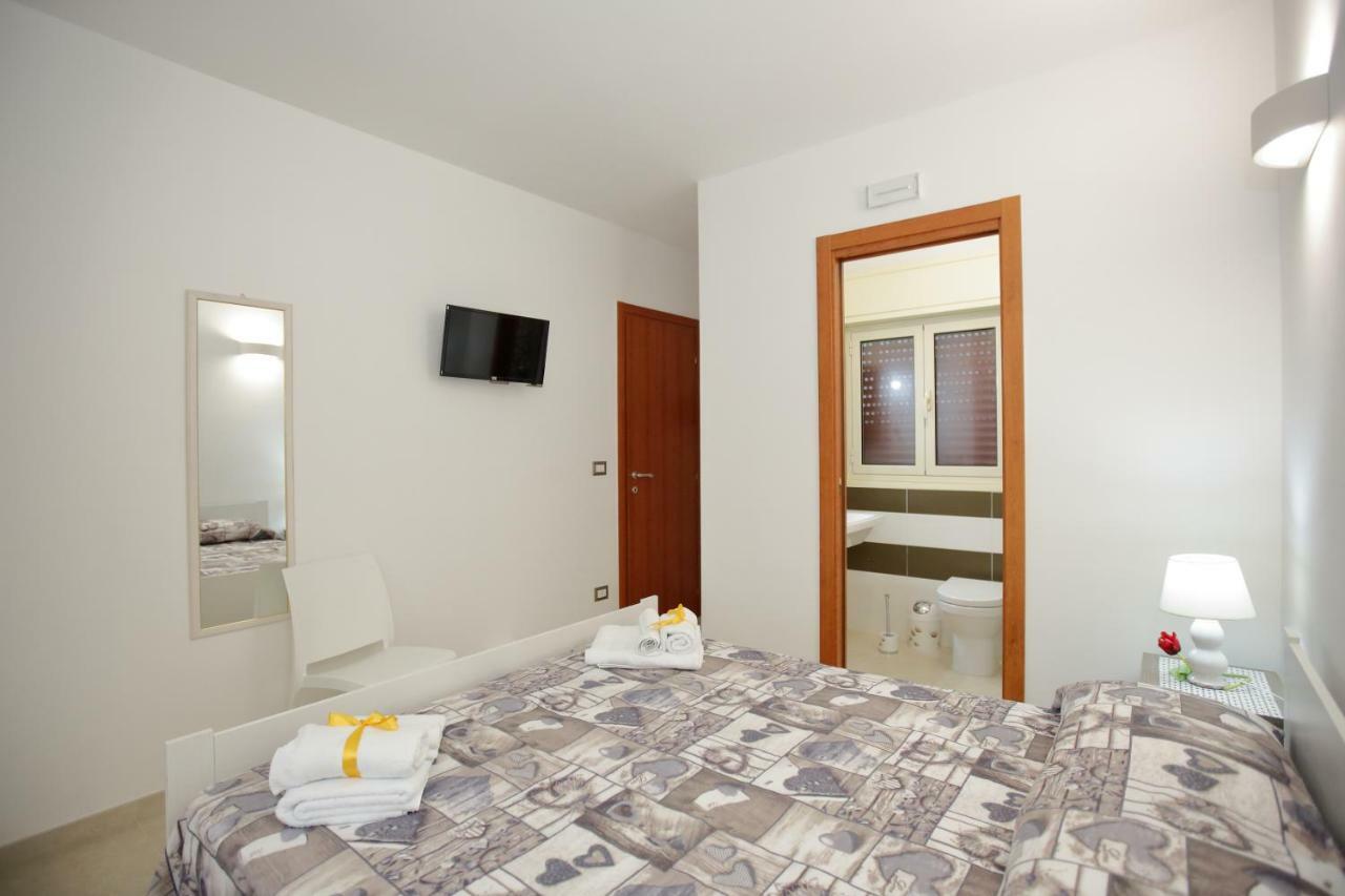 La Casa Di Cristina Apartment อาโวลา ภายนอก รูปภาพ