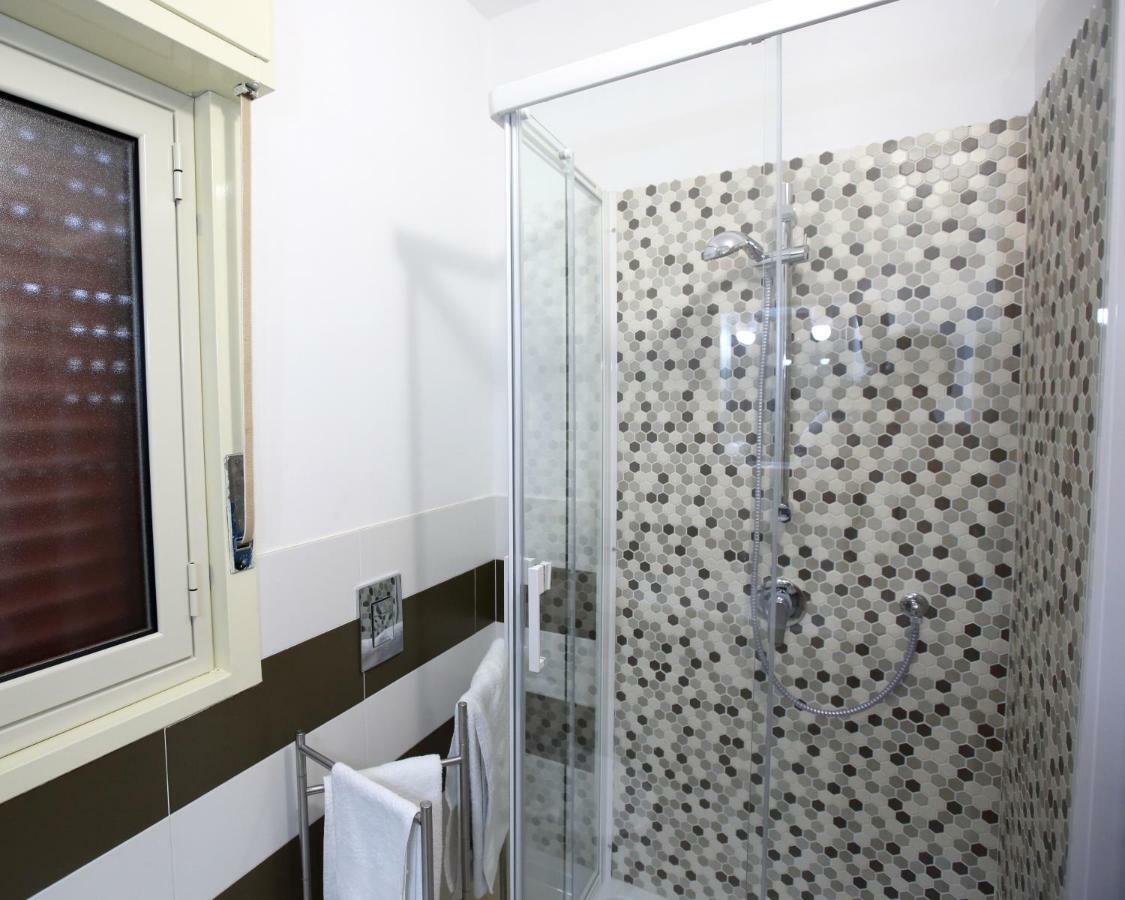 La Casa Di Cristina Apartment อาโวลา ภายนอก รูปภาพ