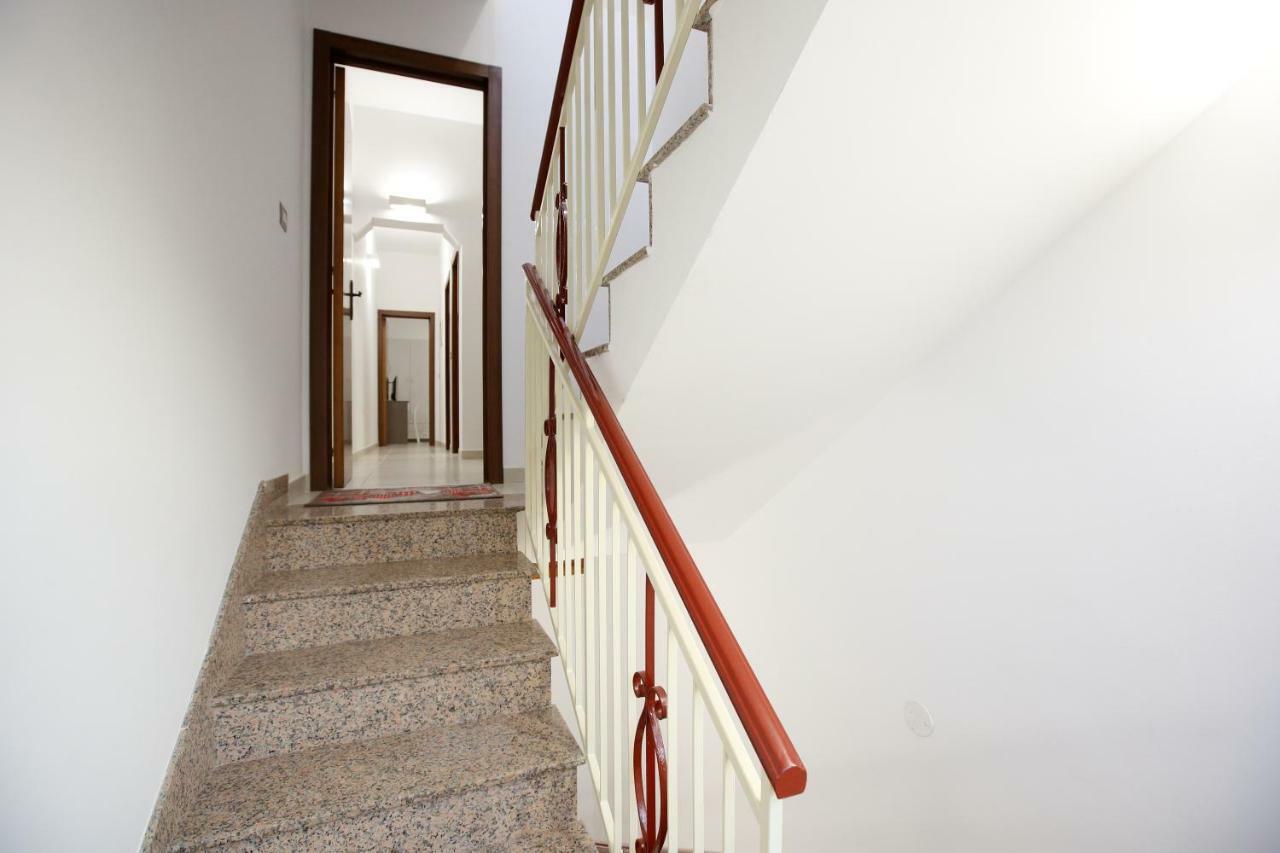 La Casa Di Cristina Apartment อาโวลา ภายนอก รูปภาพ