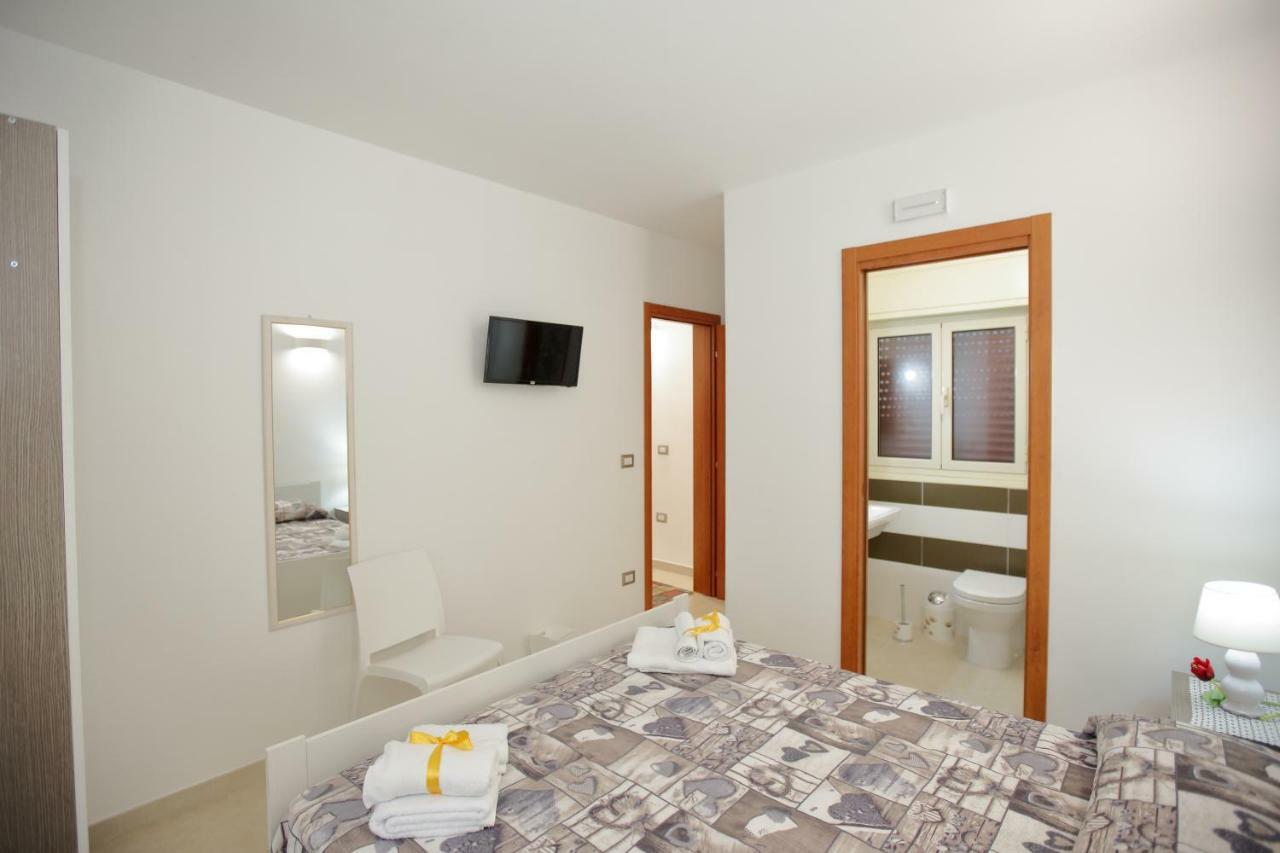 La Casa Di Cristina Apartment อาโวลา ภายนอก รูปภาพ